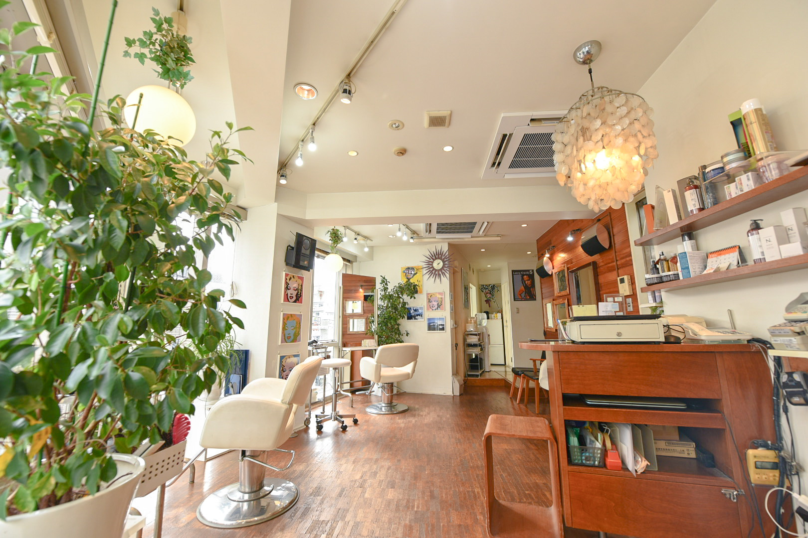 恵比寿の美容室Arcoirisの店内画像